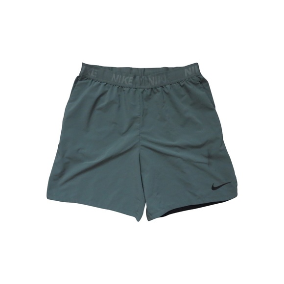 olive green nike shorts